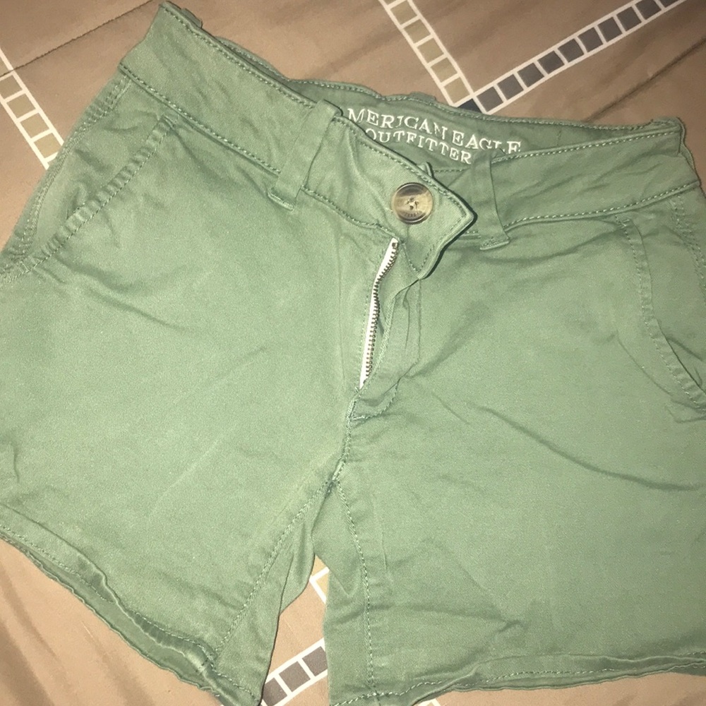 AE Midi Shorts